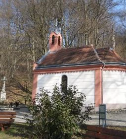 Borostyán-kút kápolna