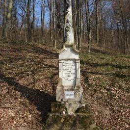 Borostyán-kút kápolna Bakonybél - Egyéb