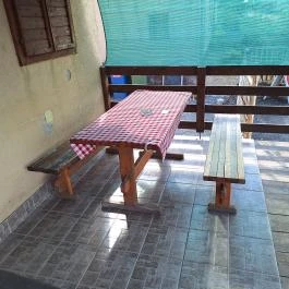 Borostyán pizzéria, Kiskorpád - Belső