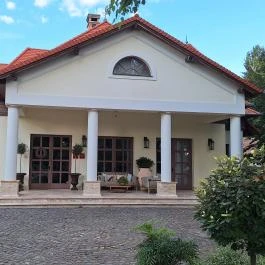 Botanica Étterem Dánszentmiklós - Külső kép