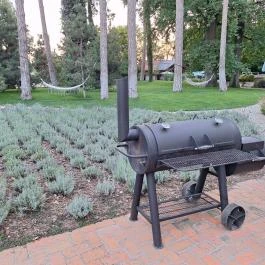 Botanica Étterem, Dánszentmiklós - Külső kép