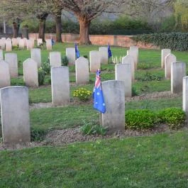 Brit katonai temető Solymár - Egyéb