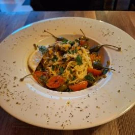 Brutål, Budapest - Étel/ital