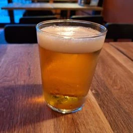 Brutål, Budapest - Étel/ital