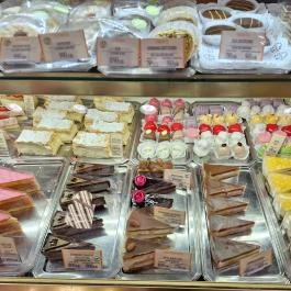 Budai Cukrászda Budapest - Étel/ital