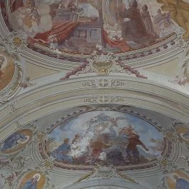 Budakeszi Angyalok Királynéja kegytemplom Budakeszi - Belső