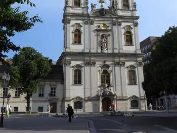 Budapest-Felsővízivárosi Szent Anna plébániatemplom Budapest