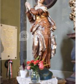 Budapest-Felsővízivárosi Szent Anna plébániatemplom