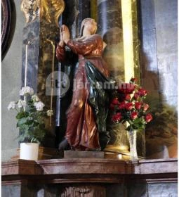 Budapest-Felsővízivárosi Szent Anna plébániatemplom