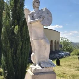Budapest-Gazdagréti Szent Angyalok Plébánia Budapest - Külső kép