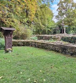 Budaszentlőrinci pálos kolostor és templom romjai