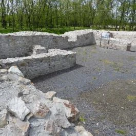 Büdy-várrom Vámosatya - Külső kép