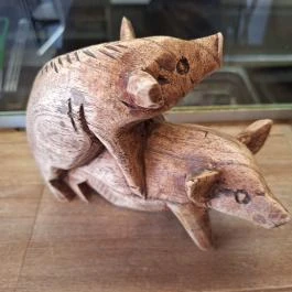 Buja Disznók - Fény utcai Piac Budapest - Egyéb