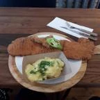 Buja Disznók - Fény utcai Piac Budapest - Étel/ital