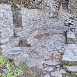 Bujdosók lépcsője, Badacsonytördemic - Egyéb