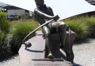 Bujtor István szobor Balatonfüred