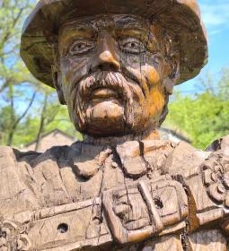 Bükkaljai summások szoborcsoport