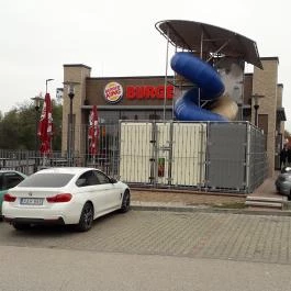 Burger King, Tatabánya - Külső kép