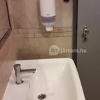 Burger King - Újbuda Center Budapest - Mosdó