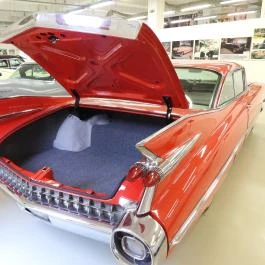 Cadillac Múzeum Törökbálint - Egyéb