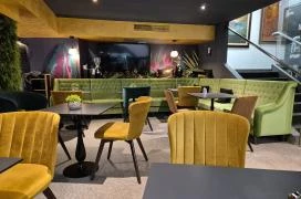 Cafe Bar - Atrium Fashion City & Hotel Budapest