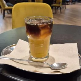 Cafe Frei - Lurdy Ház, Budapest - Étel/ital