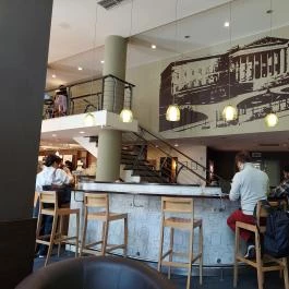 California Coffee Company - Kálvin tér Budapest - Belső