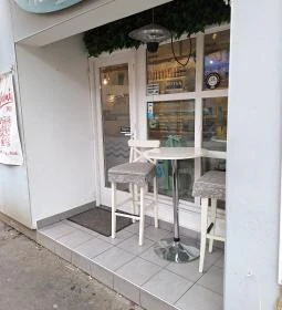 California Poké Bar Somogyi