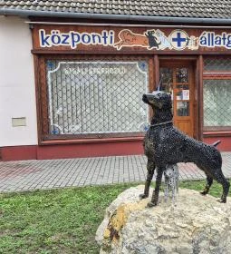 275. legjobb látnivaló: Cégér