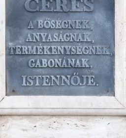 Ceres-kútszobor