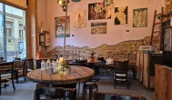 Charbon Art Café, Budapest