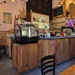 Charbon Art Café, Budapest - Belső