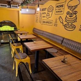 Che Che Bistrocafe, Budapest - Belső