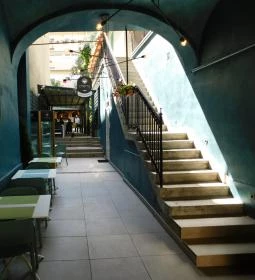 Cherry Étterem & Kávézó