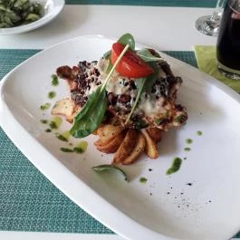 Cherry Étterem & Kávézó, Eger - Étel/ital