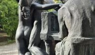 Chopin-szobor Gödöllő - Külső kép