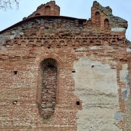 Cikói romtemplom Cikó - Külső kép