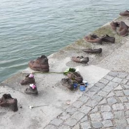 Cipők a Duna-parton Budapest - Külső kép