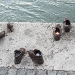 Cipők a Duna-parton, Budapest - Egyéb