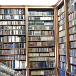 Ciszterci Műemlékkönyvtár Zirc - Belső