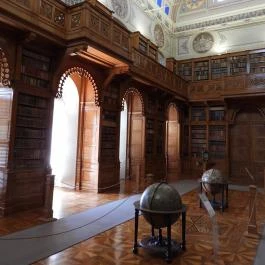 Ciszterci Műemlékkönyvtár Zirc - Belső