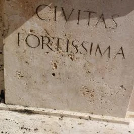 Civitas Fortissima-emlékmű Balassagyarmat - Egyéb