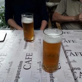 Club 93 Pizzéria Budapest - Étel/ital