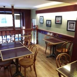 Club 93 Pizzéria Budapest - Belső