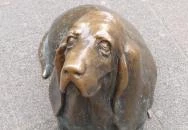 Columbo-szobor Budapest