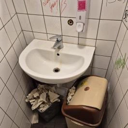 Csapszék Budapest - Mosdó