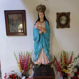 Csatkai szentkút, Csatka - Belső