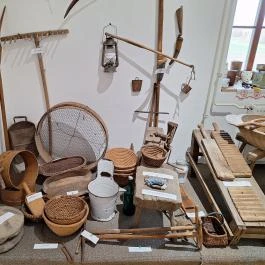 Csefalvay-kúria, Pincehely - Egyéb