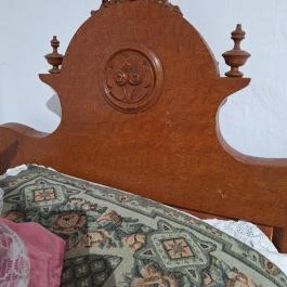 Csefalvay-kúria, Pincehely - Egyéb