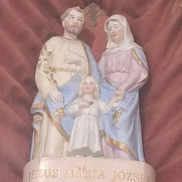 Csefalvay-kúria, Pincehely - Egyéb